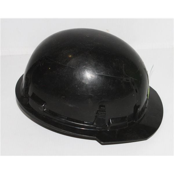MILWAUKEE ADJUSTABLE HARD HAT