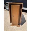 Image 26 : MID-CENTURY MODERN GATELEG DINING TABLE