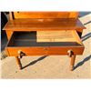 Image 8 : FALL-FRONT DESK LID THAT OPENS TO REVEAL AN INTERIOR ORGANIZATION AREA FOR WRITING MATERIALS