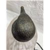 Image 13 : VINTAGE SEAGULL COLORED GLASS AND METAL LAMP