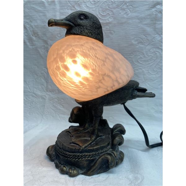 VINTAGE SEAGULL COLORED GLASS AND METAL LAMP