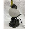 Image 9 : VINTAGE SEAGULL COLORED GLASS AND METAL LAMP