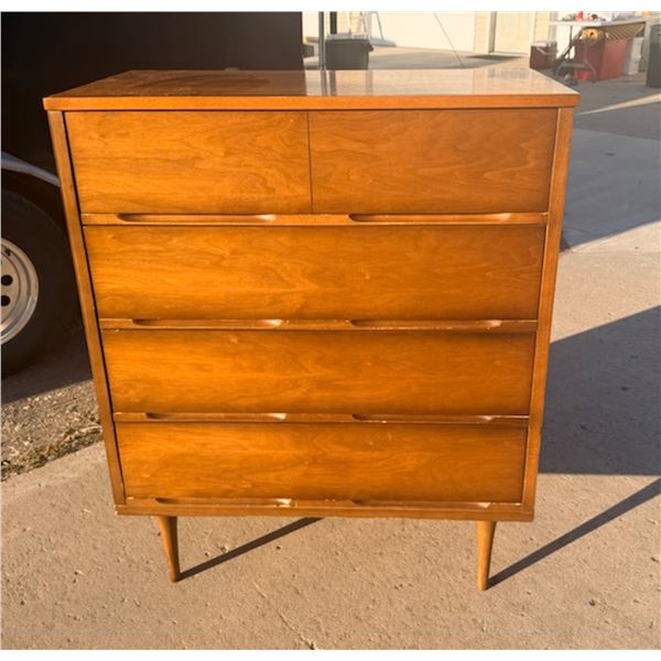 MID-CENTURY MODERN SOLID WOOD 5-DRAWER DRESSER