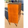 Image 3 : MID-CENTURY MODERN SOLID WOOD 5-DRAWER DRESSER