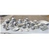 Image 1 : PFALTZGRAFF YORKTOWNE BLUE AND WHITE STONEWARE DISHES