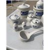 Image 2 : PFALTZGRAFF YORKTOWNE BLUE AND WHITE STONEWARE DISHES