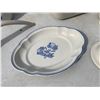 Image 6 : PFALTZGRAFF YORKTOWNE BLUE AND WHITE STONEWARE DISHES