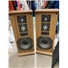Image 2 : VINTAGE MITSUBISHI SS-3100 FLOOR-STANDING SPEAKERS - WORK! PAIR