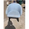 Image 1 : MID-CENTURY MODERN STYLE CLUB CHAIR