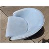 Image 2 : MID-CENTURY MODERN STYLE CLUB CHAIR