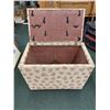 Image 2 : VINTAGE STORAGE CHEST