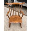 Image 8 : CHILD'S ROCKER AND HIGHCHAIR