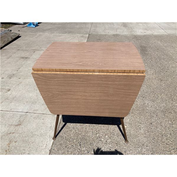 MID-CENTURY MODERN DROP LEAF TABLE