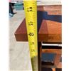 Image 17 : STAND AND BOOKSHELF