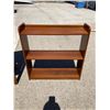Image 2 : STAND AND BOOKSHELF