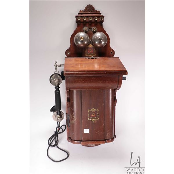 Antique Danish wall phone by JYDSK Telefon Aktieselskab with wooden cabinet, all original parts