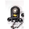 Image 2 : 2 Vintage phones including a bakelite Siemens & Halski F Tist 1669 Linlenwahler Mafilo phone, and an