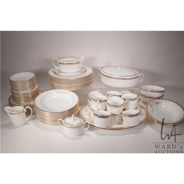Selection of Wedgwood "Vera Wang Gold Lace" china dinnerware including twelve each of 10 1/2" plates