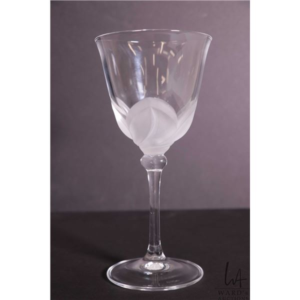 Twelve J.G. Durand "Florence" French crystal 6 3/4" wine glasses