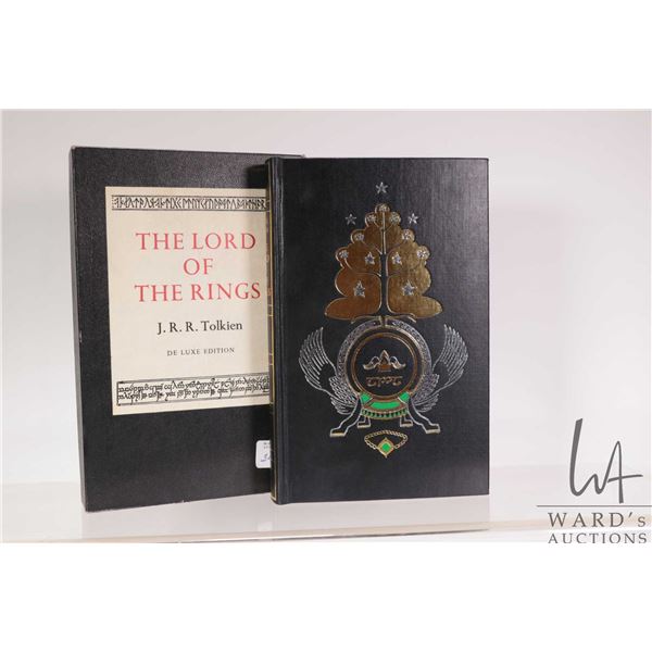 The Lord of the Rings De Luxe Edition (India-Paper Edition), written by J.R.R. Tolkien, published by
