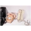 Image 2 : 4 Vintage desk phones