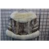 Image 2 : Ladies faux fur shawl, appears size M or L