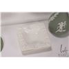 Image 2 : Tray lot of vintage Wedgwood collectibles including Queensware trinket box and matching ashtrays, th