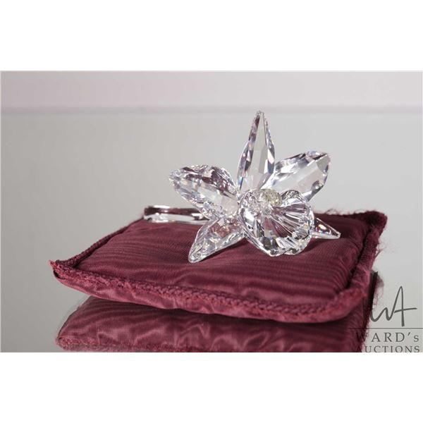 Swarovski Crystal 200280 orchid with pillow