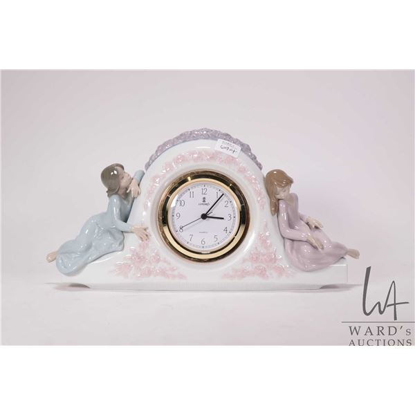 Lladro "Two Sister" #5776 quartz mantel clock