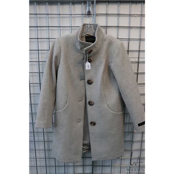 Laura Petites woman's Melton cloth wool coat, size 8