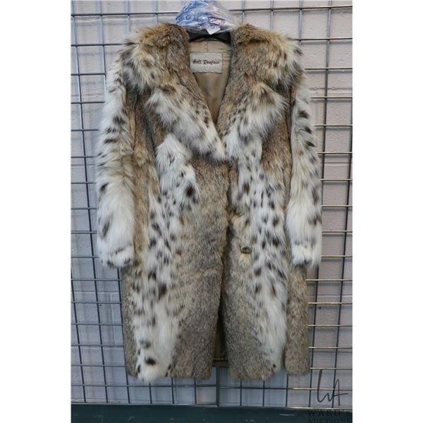 Ladies Holt Renfrew 3/4 length fur coat, possible Linx, appears to be size small to medium