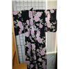 Image 1 : Japanese Yukata with accessories