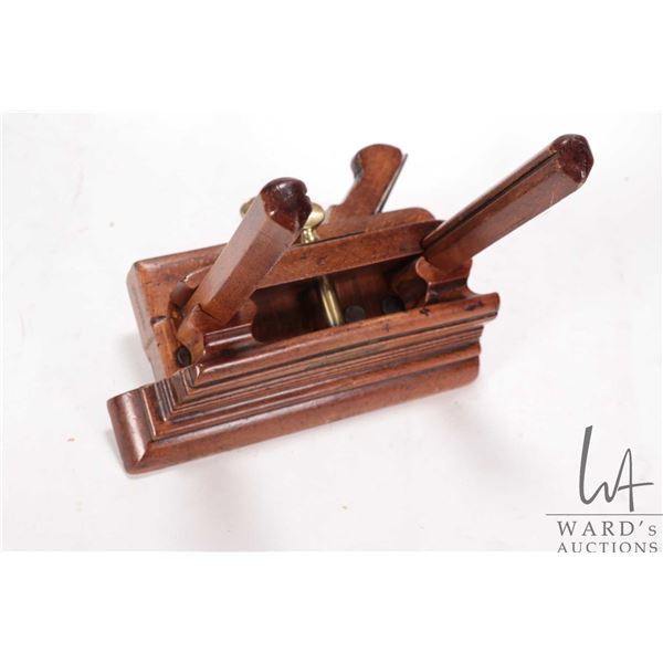 Antique Malloch and Son plough plane circa 1878-1913, comes with one blade