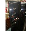 Image 17 : Four panel Oriental black lacquered room divided with painted floral and birds and attached carved s