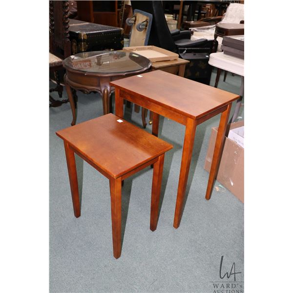 Pair of modern, clean lined nesting tables, largest table 26" H X 20" X 14"