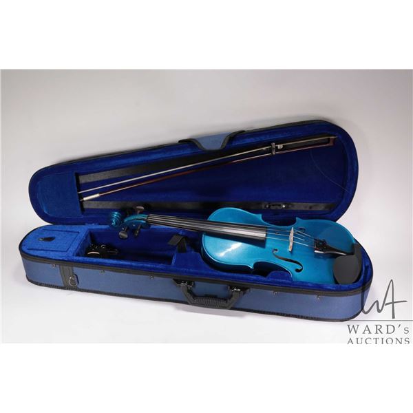 Menzel hand crafted full size student violin in electric blue with bow, fitted case and accessories