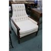 Image 1 : Semi contemporary button upholstered parlour chair to match lot 490