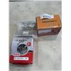 Image 1 : NEW 3 PACK 18 INCH CHAINSAW CHAINS, SET OF U HOOKS AND 2 PACKS OF DOOR HINGES