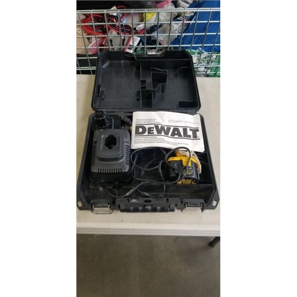 DEWALT 12V CORDLESS DRILL WITH  BATTERY AND CHARGER IN CASE