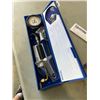Image 1 : NEW SCHRADER MICHELIN PRESSURE GAUGE 10 - 170 PSI