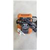 Image 3 : RIDGID SCREW GUN WITH BATTERY AND CHARGER