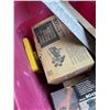 Image 3 : TOTE OF ASSORTED TOOLS AND SANDER