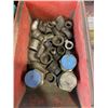 Image 2 : 3 TRAYS PLUMBING SUPPLIES