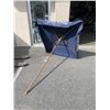 Image 1 : FOUR WINDS BREWING PATIO UMBRELLA