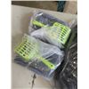 Image 2 : 2 CAT TRAVEL LITTER BOXES AND NEW CAT TENT