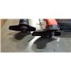 Image 2 : 2 ELECTRIC WEED TRIMMERS