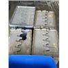 Image 2 : 5 STORAGE TOTES, 4 W/ BUILT IN LIDS