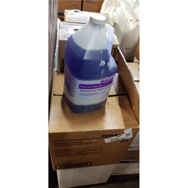 4 BOTTLES ECOLAB HEAVY DUTY DEGREASER (3.8 LITRE EACH) AND 4 BOTTLES BIOMOR MULTIPURPOSE CLEANER (3.