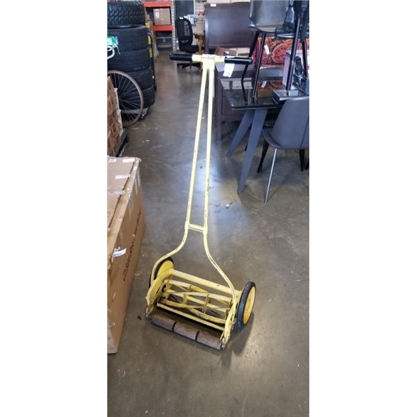 PUSH MOWER