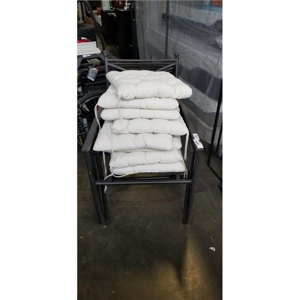 4 STACKING PATIO CHAIRS W/ CUSHIONS